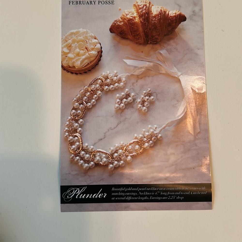 Plunder Gold and Cream Hair Accessories Set